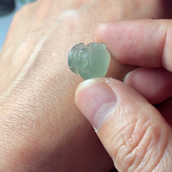 定制翡翠未镶嵌包