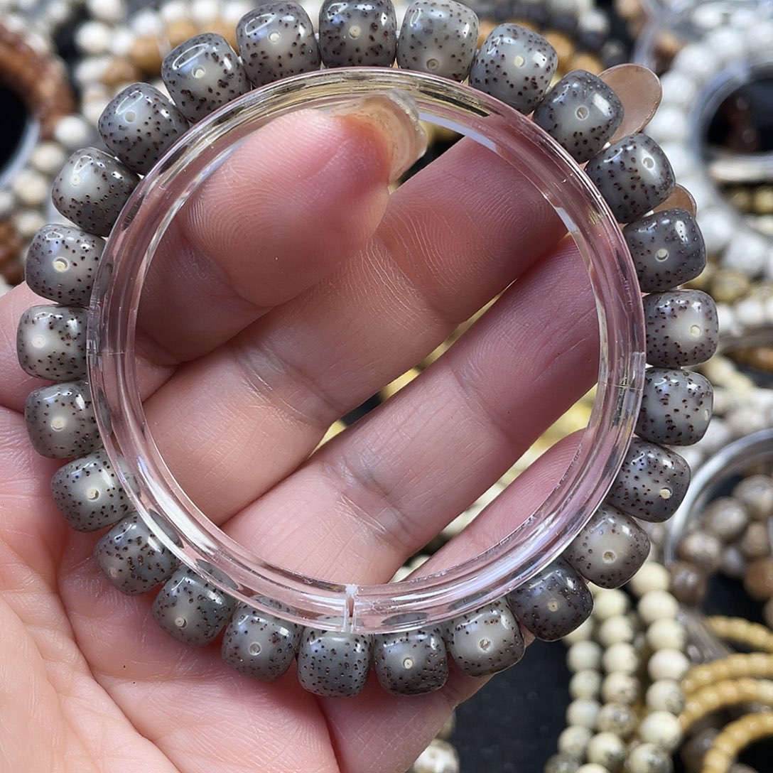 星月菩提手串石玉料黑冰手串尺寸9