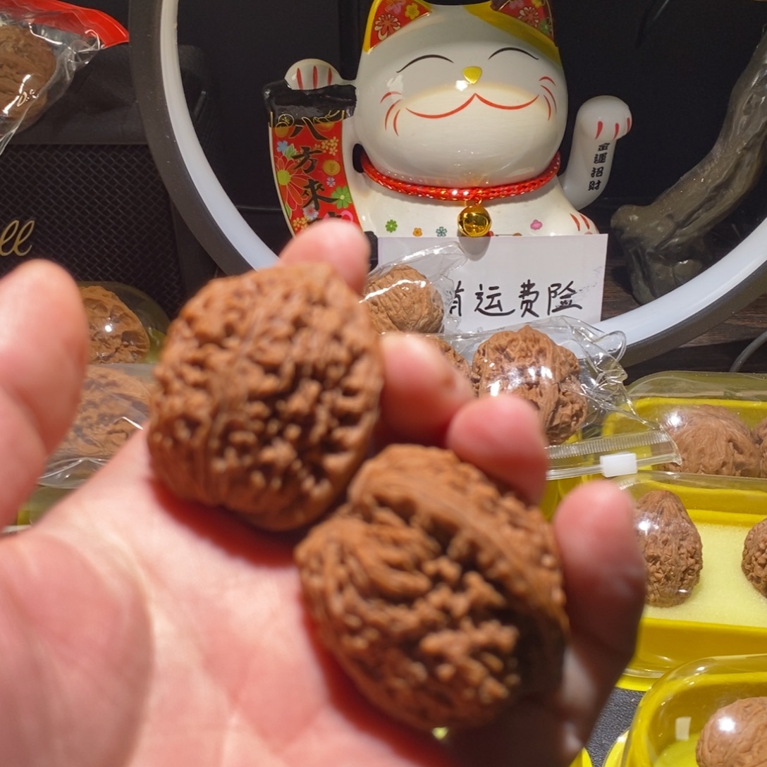 文玩核桃吊坠大蒜