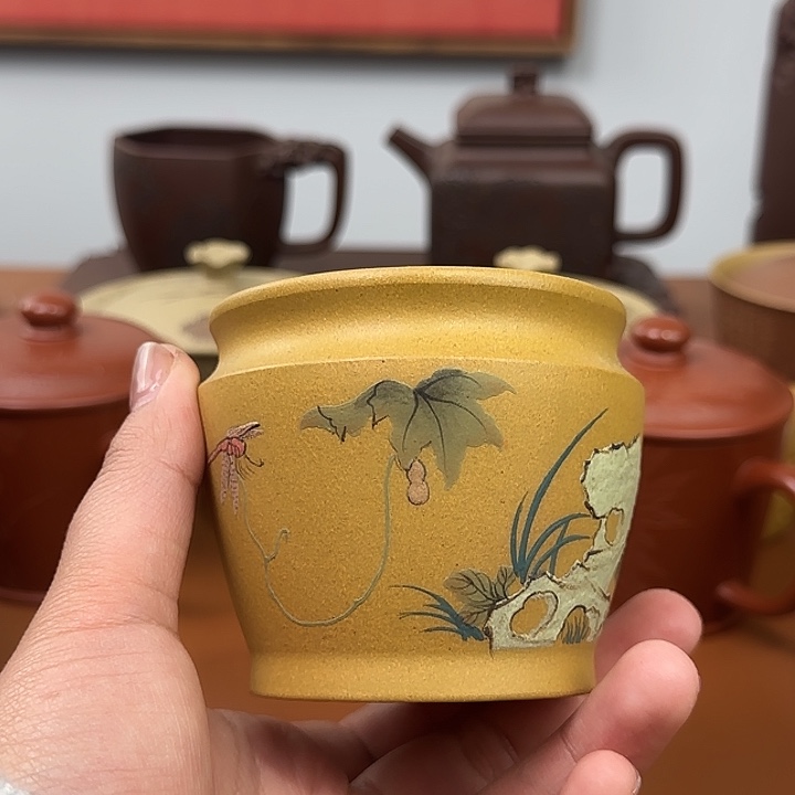 宜兴紫砂黄金段主人杯