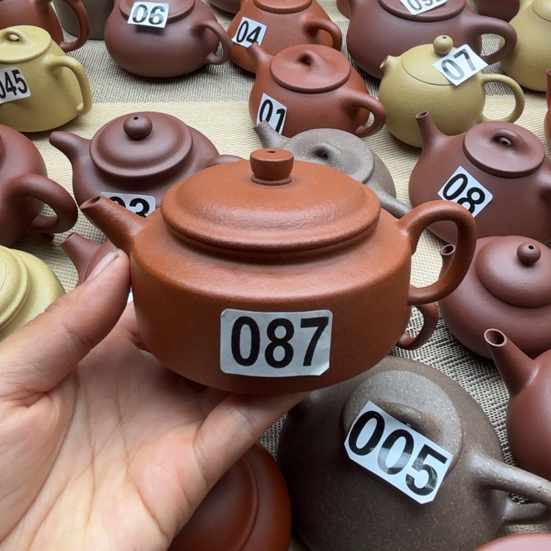 萌***界茶壶紫砂红降坡矮德钟150cc封釉