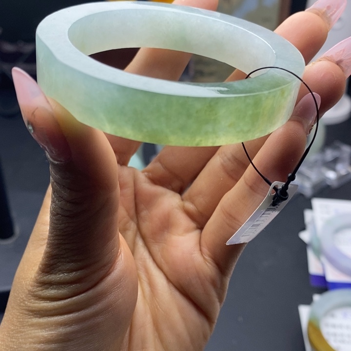 定制翡翠翡翠手镯未镶嵌