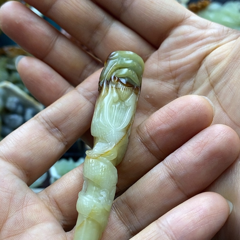 【闪购商品】蛇纹石玉手把件未镶嵌