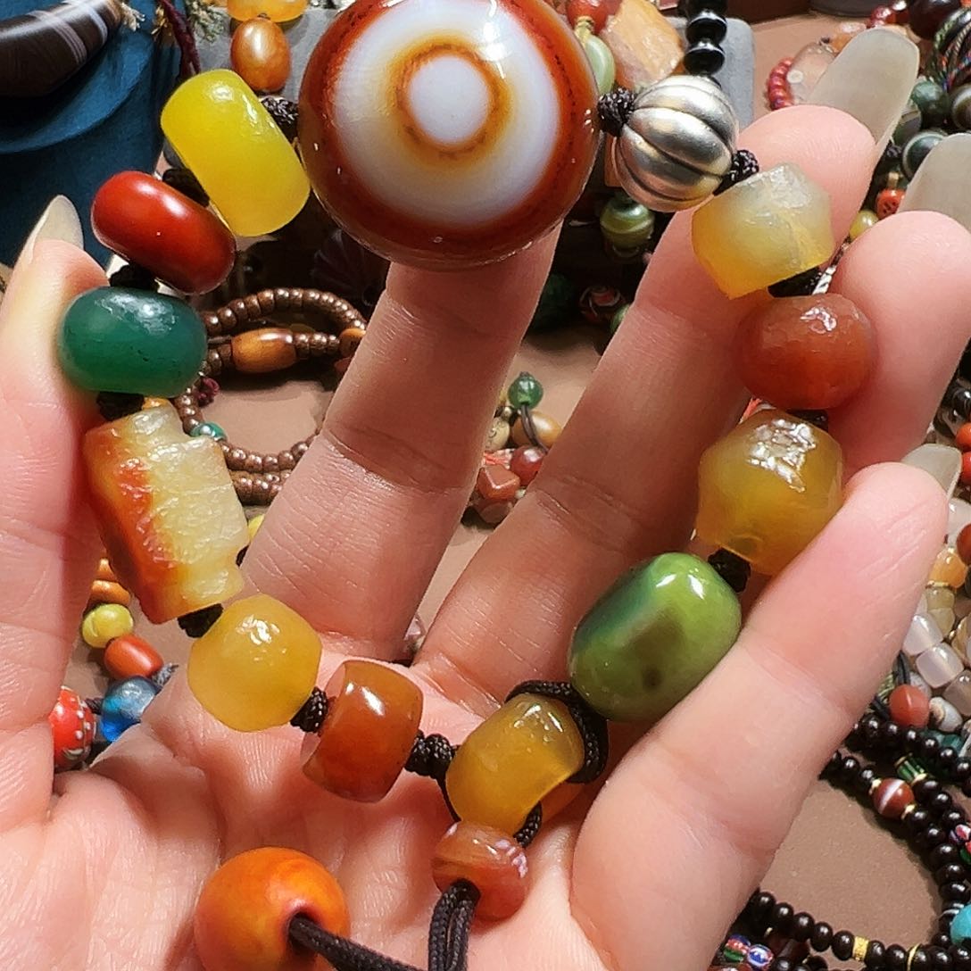 玛瑙/玉髓手串未镶嵌