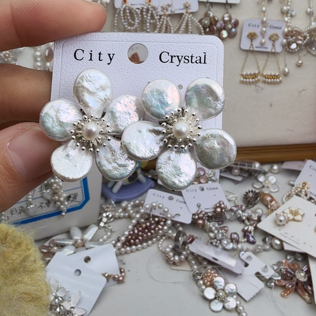 颈饰未镶嵌淡水珍珠