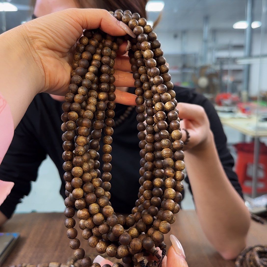 沉香手串多样性发货1条香妃99823
