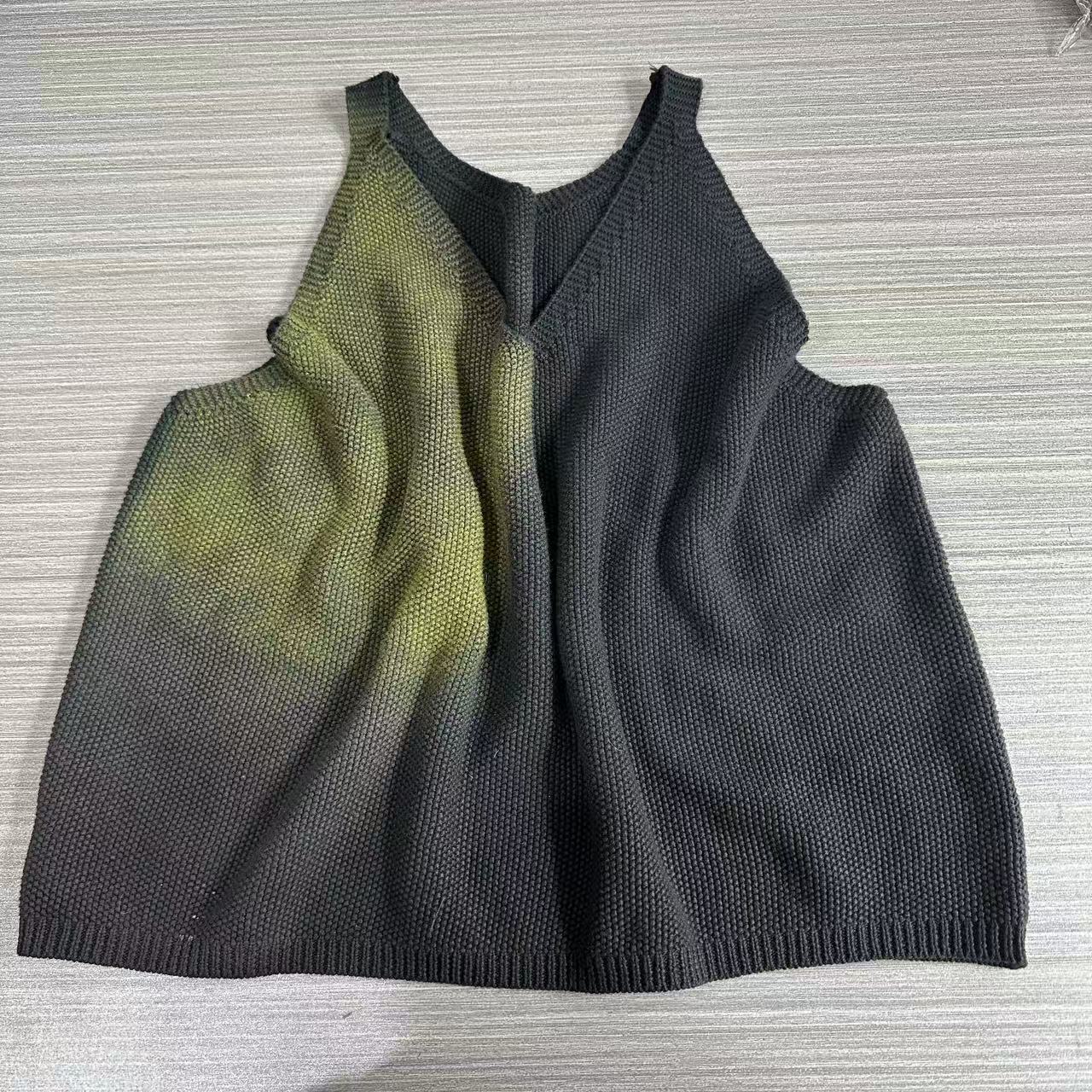 麻四-原创砂洗做旧炒色手工扎染时尚复古百搭冬季女士毛衣背心