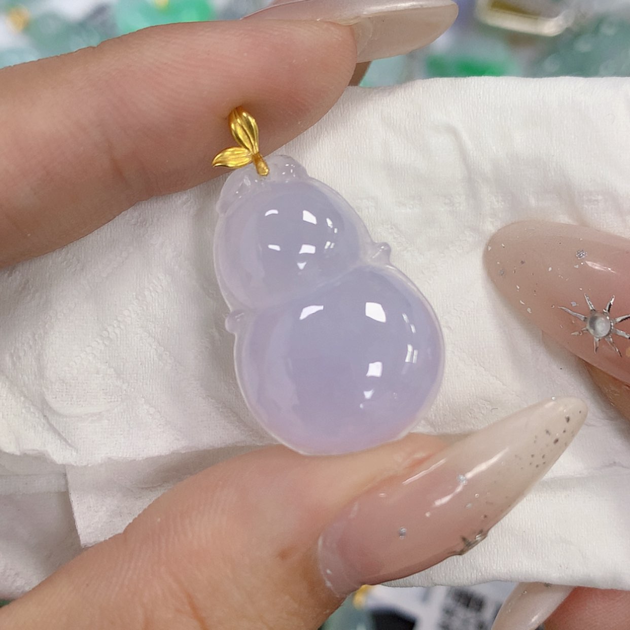 【闪购商品】颈饰18K金镶嵌翡翠