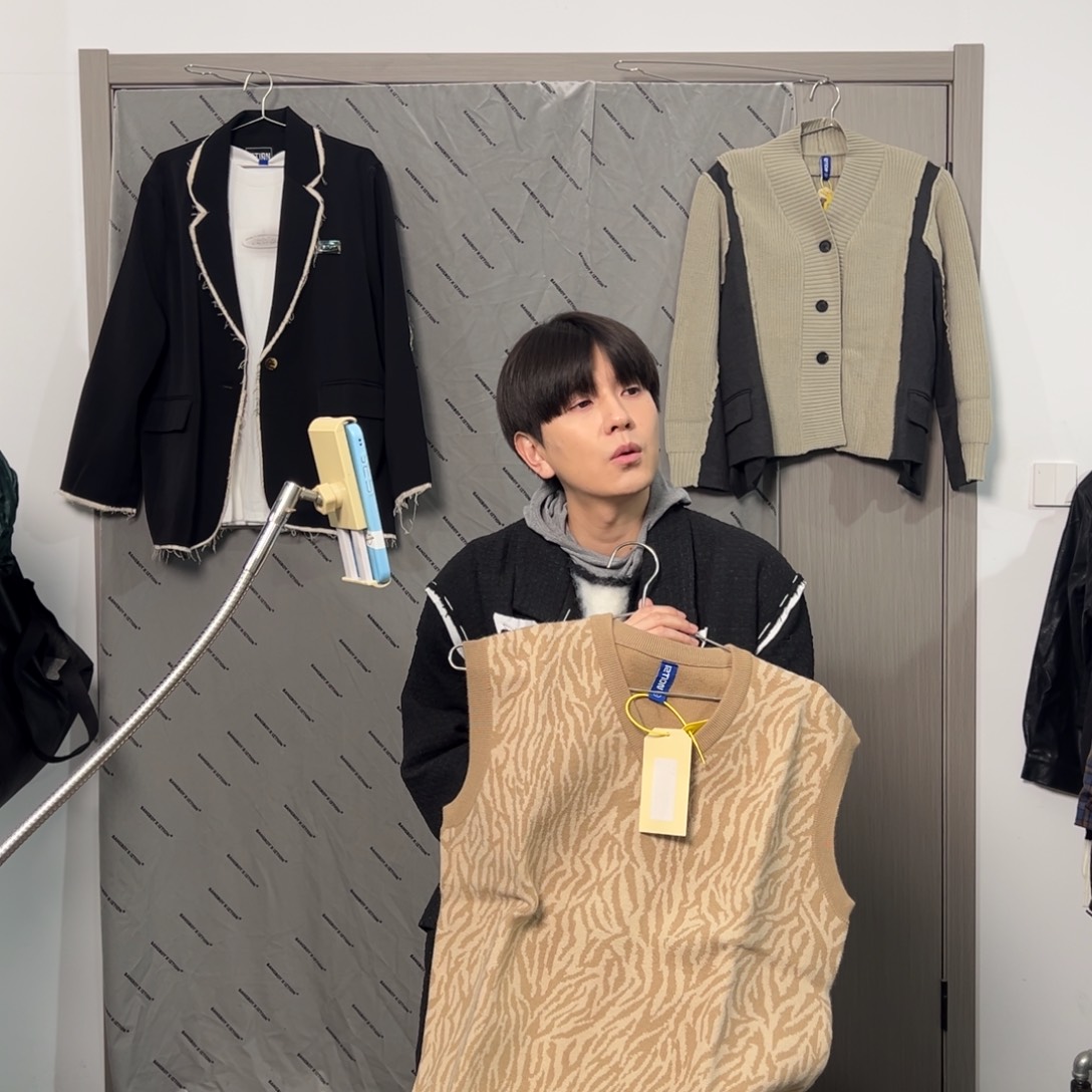 潮流时尚斑马纹马甲xl码