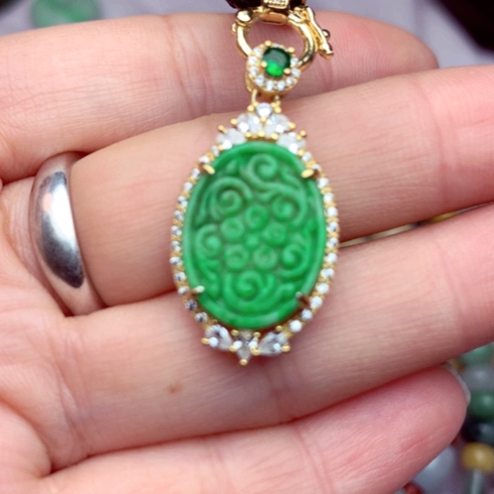 翡翠吊坠(不含链)未镶嵌