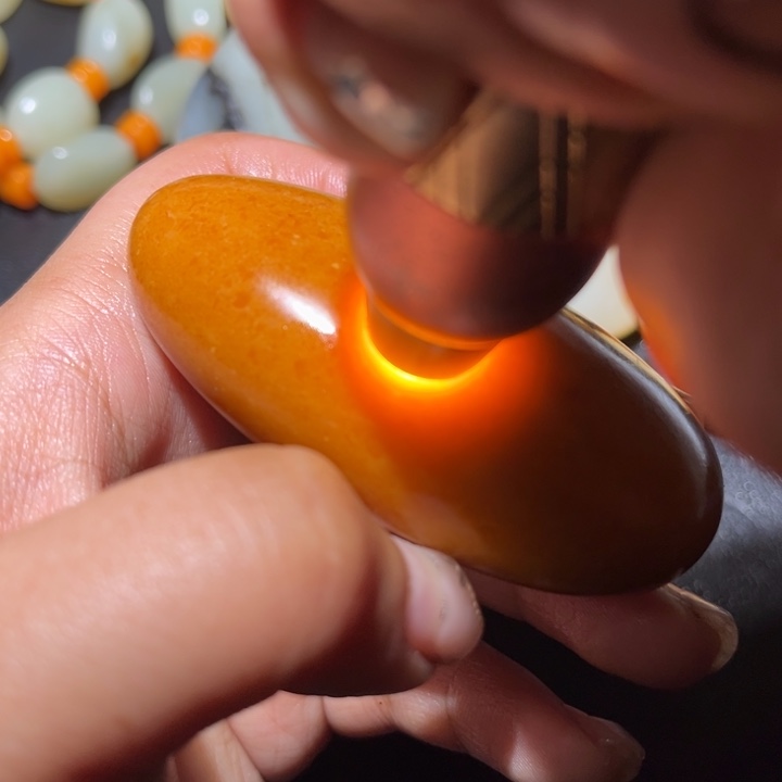 和田玉未镶嵌珠宝奇石