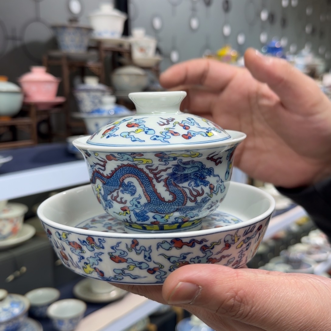 高温下的高温天气使人