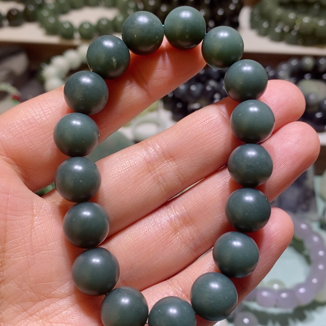 和田玉手链未镶嵌