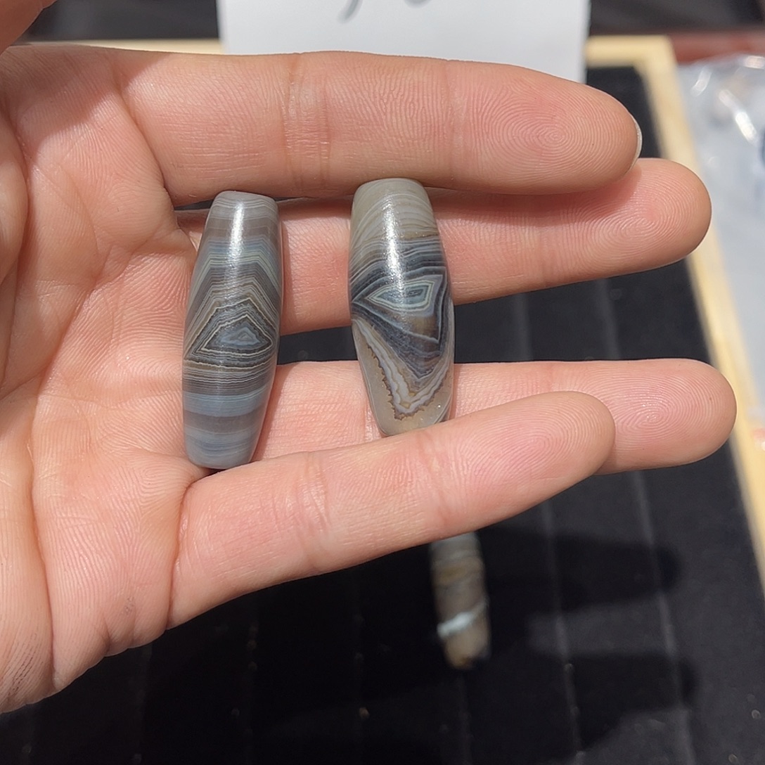 吐***u玛瑙/玉髓合金手链