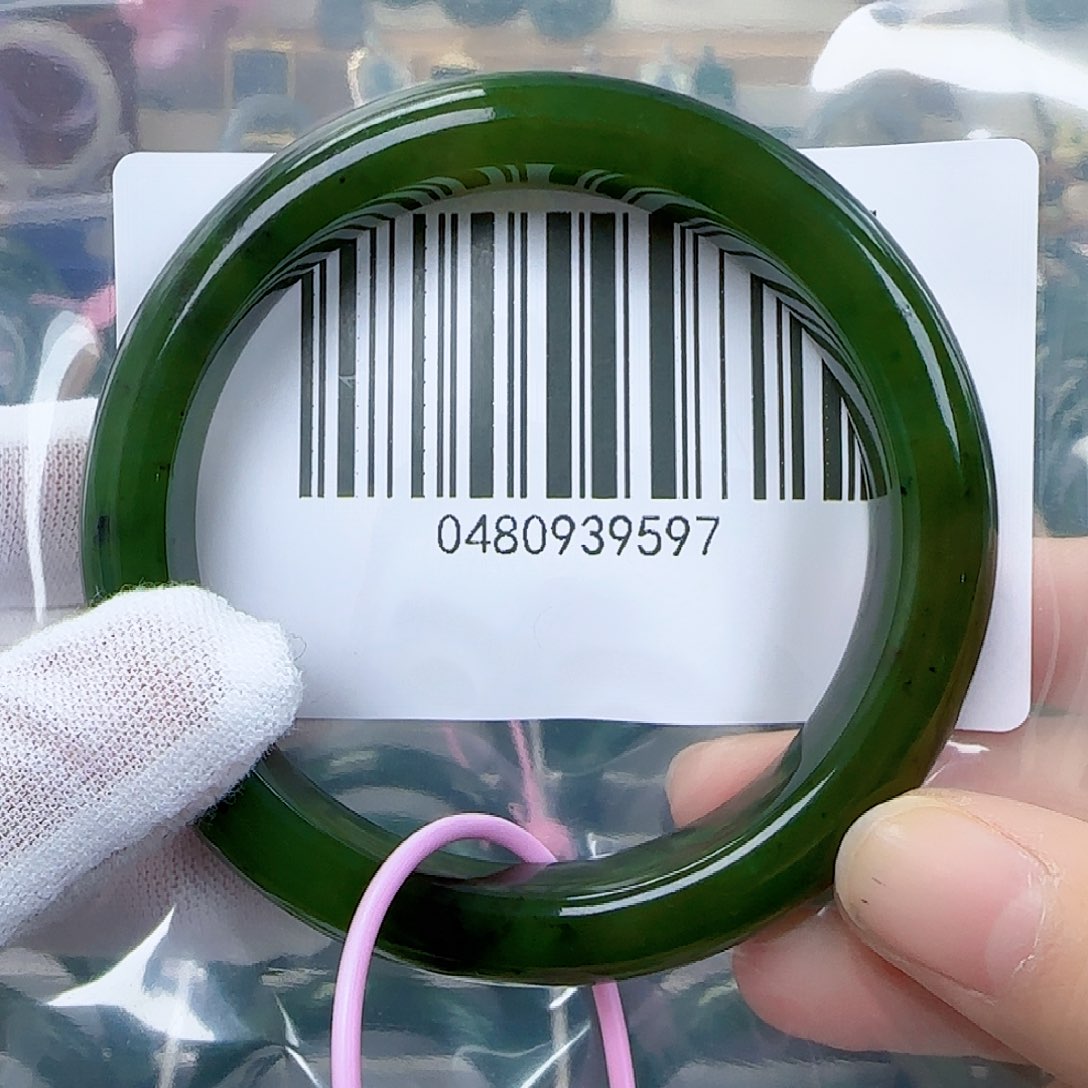 和田玉（碧玉）手镯未镶嵌包容5758