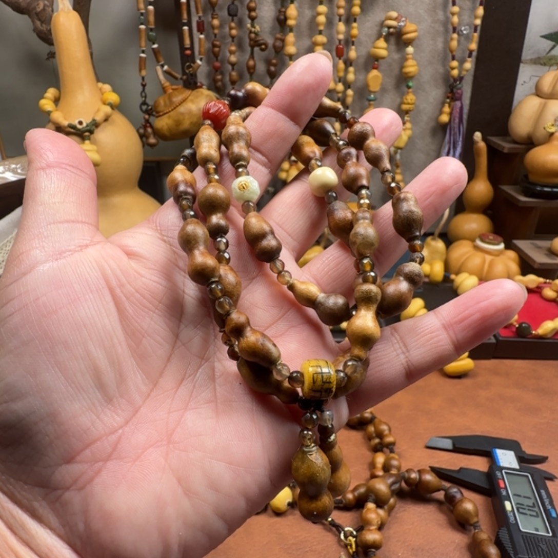 丹***玉天然葫芦手串手工制作