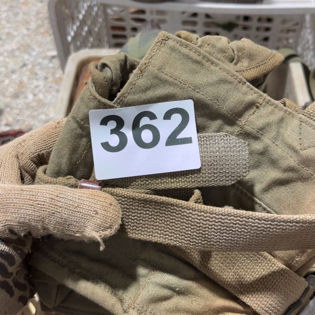 红***长一物一图，工艺品。