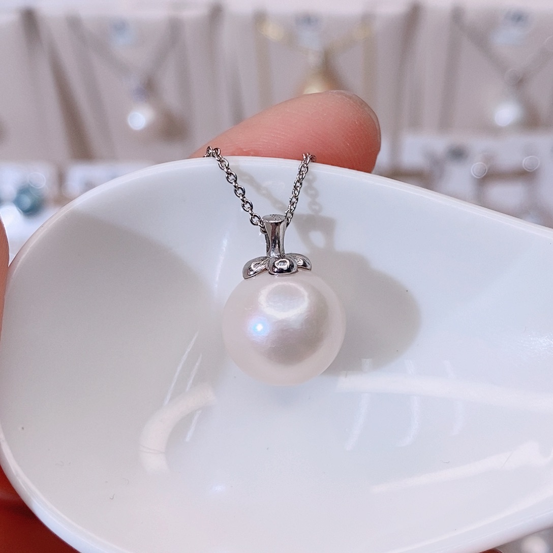 颈饰银S925镶嵌淡水珍珠