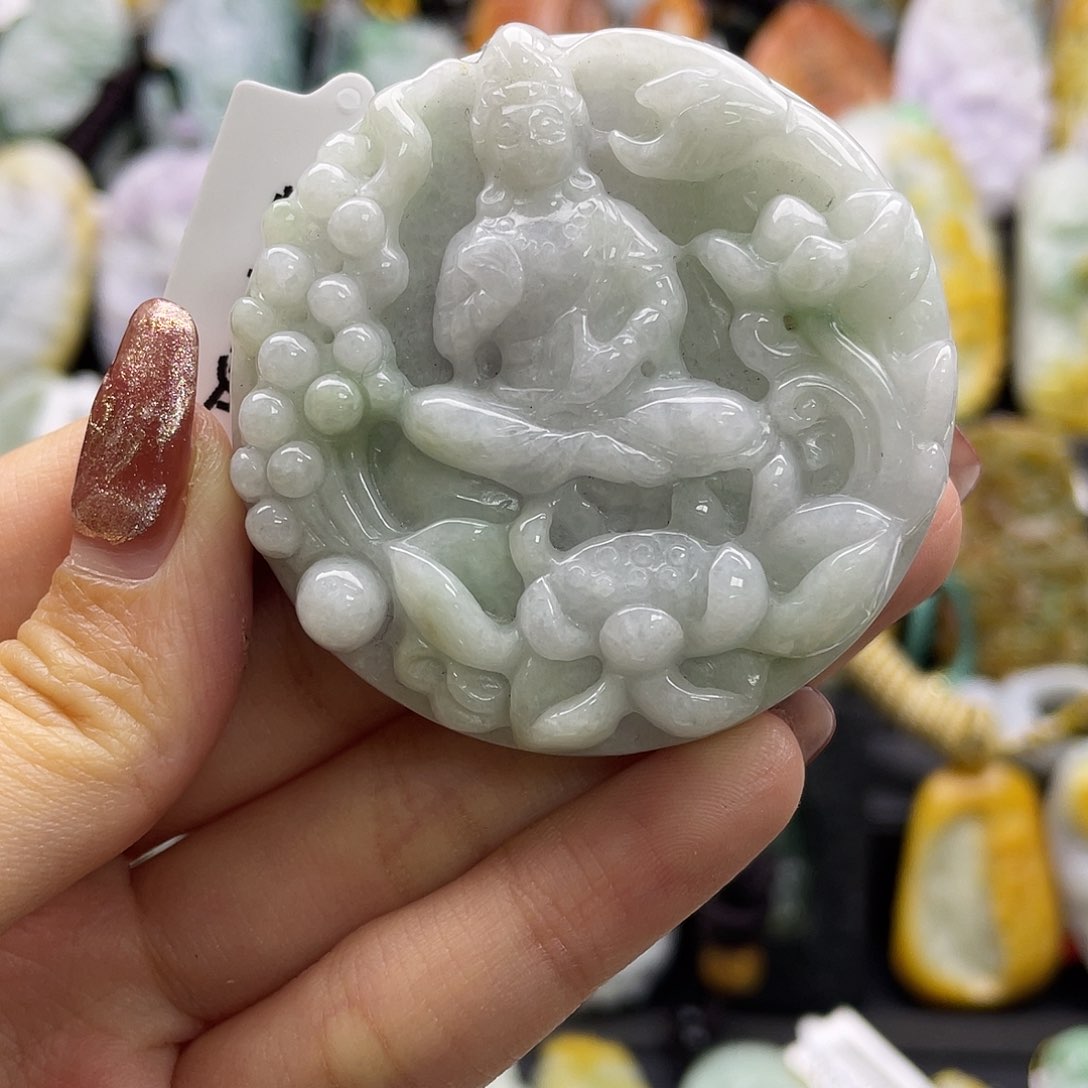 翡翠吊坠(不含链)未镶嵌