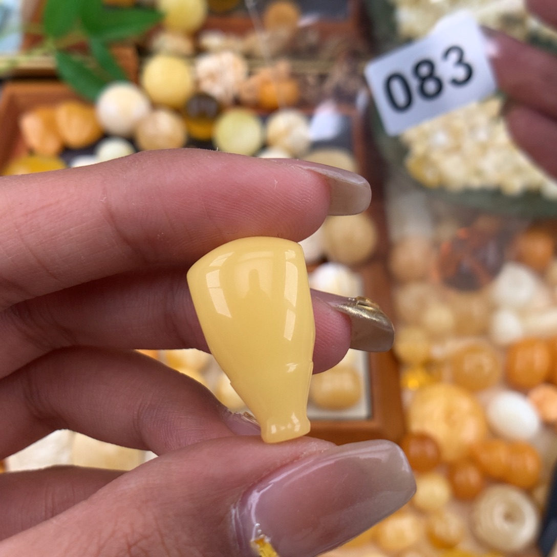 琥珀珠宝奇石未镶嵌你****晨14.1