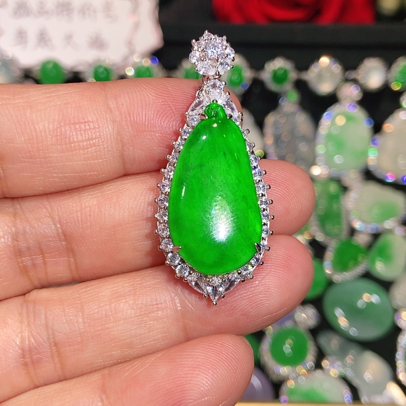 【闪购商品】颈饰未镶嵌翡翠天然翡翠