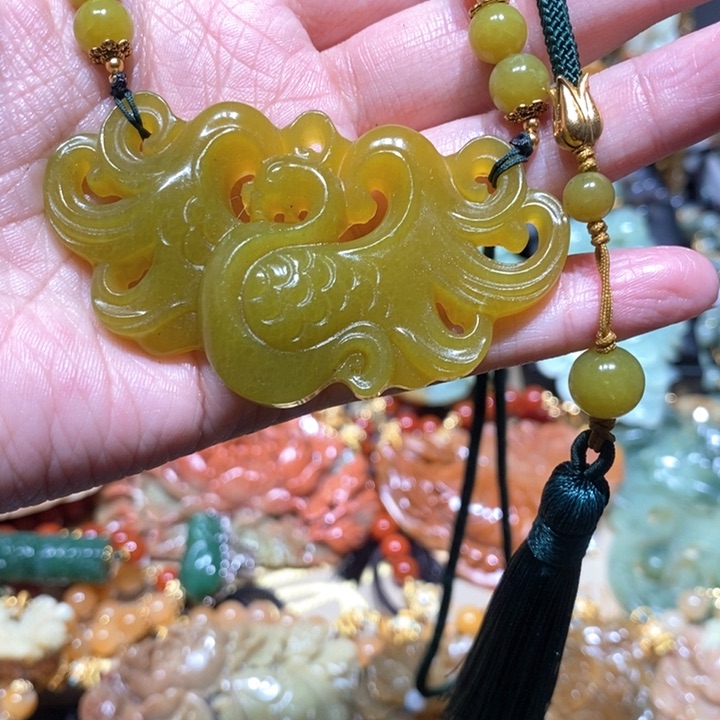 岫玉毛衣链未镶嵌