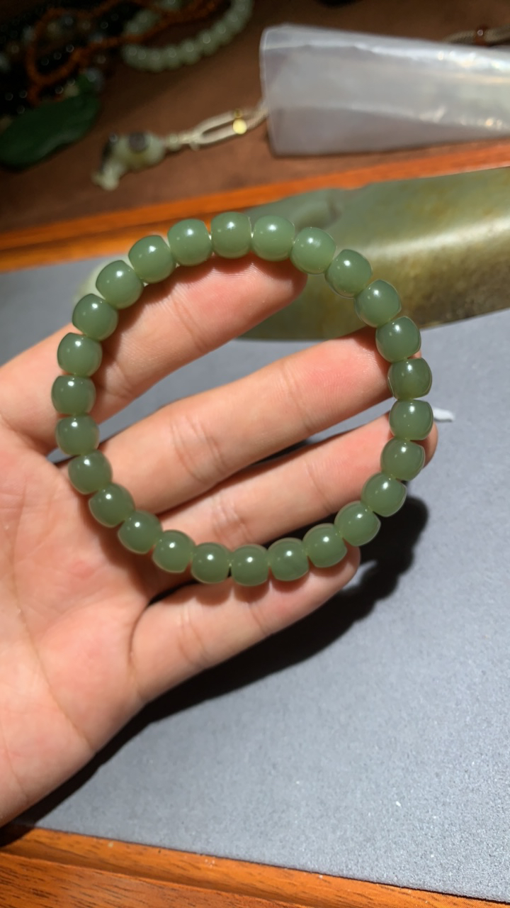 新疆和田玉精工单圈手串