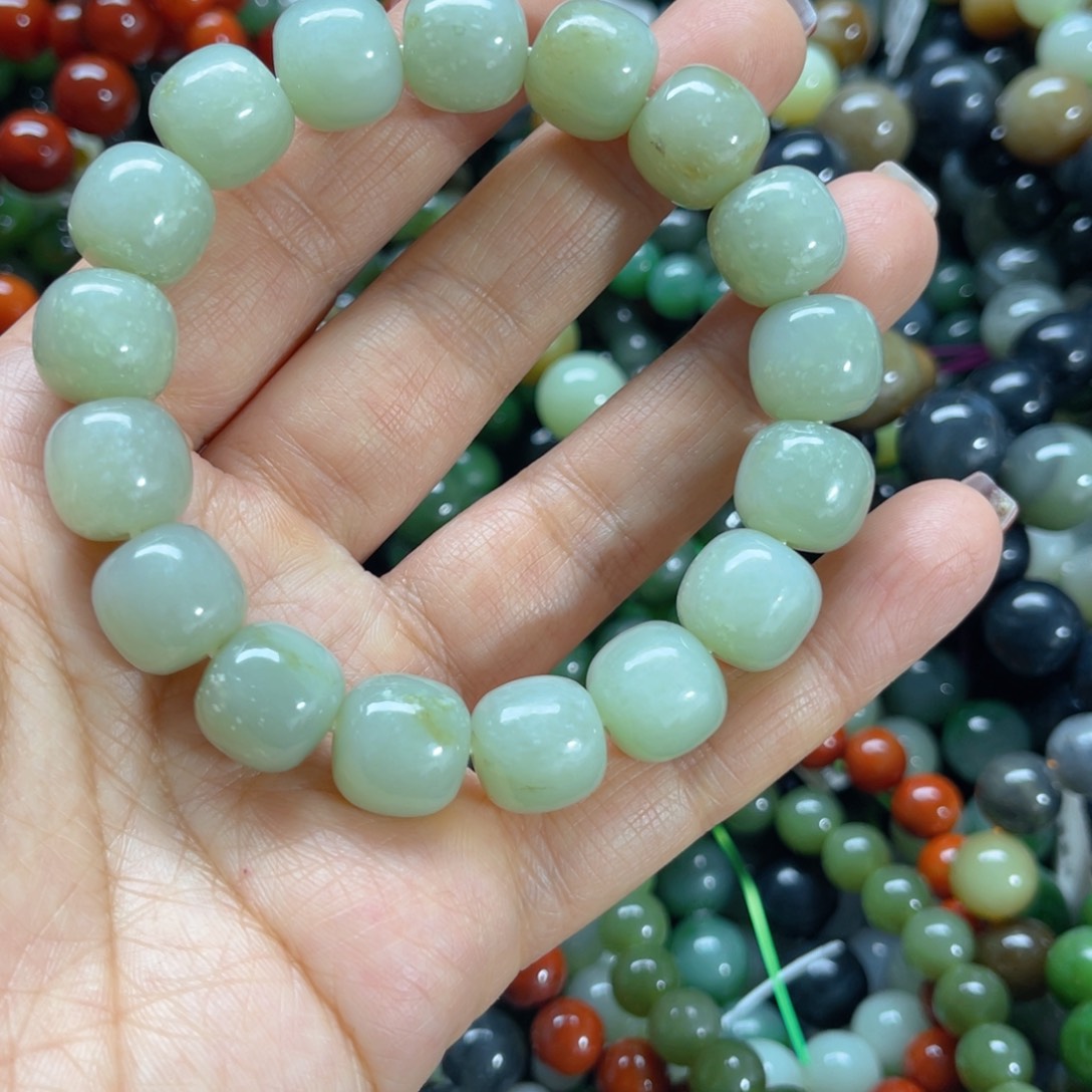 未镶嵌手链和田玉