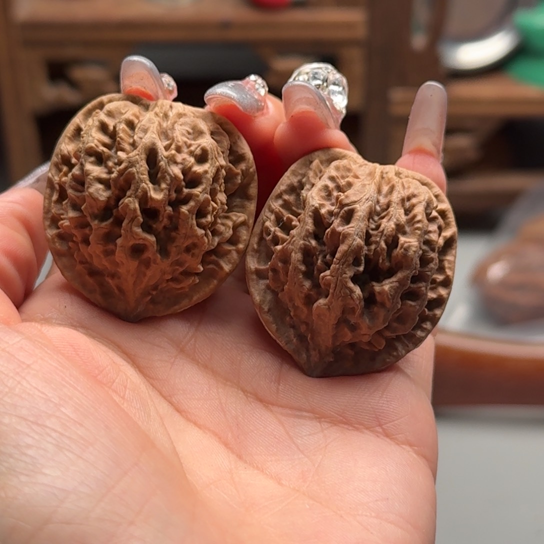 文玩核桃把件关东木子楸百核199色差