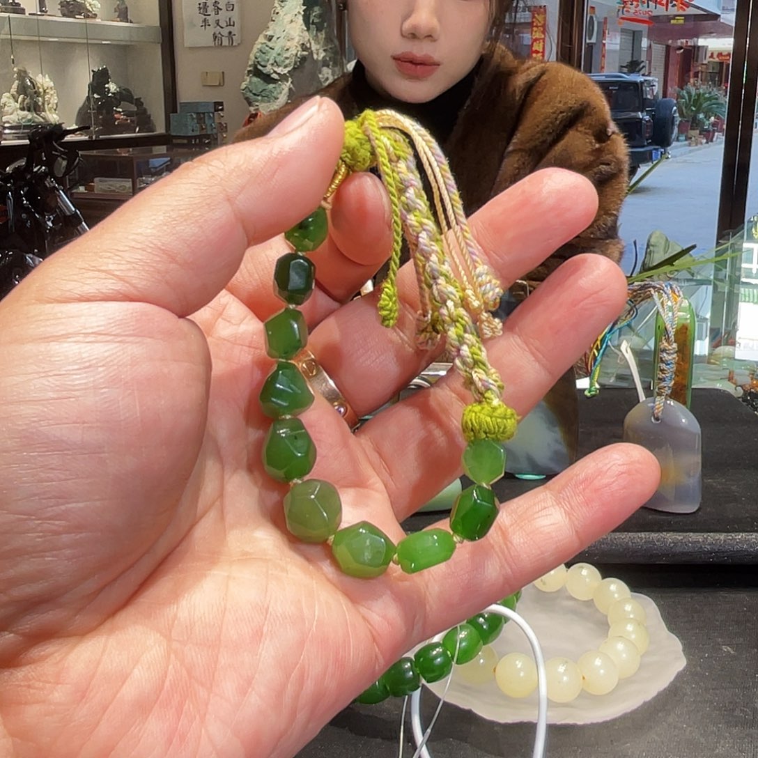 和田玉手链未镶嵌