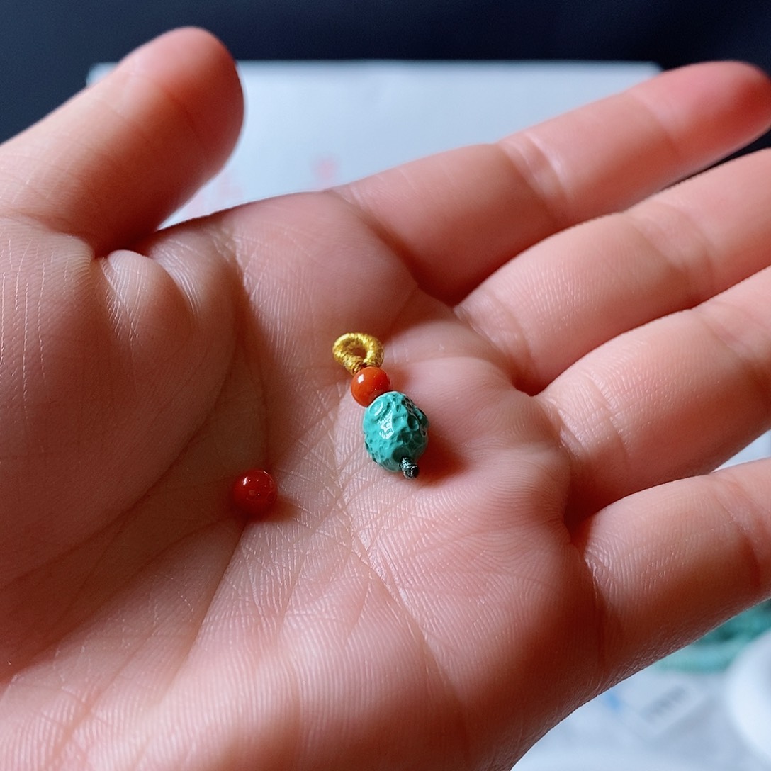 南红玛瑙颈饰未镶嵌