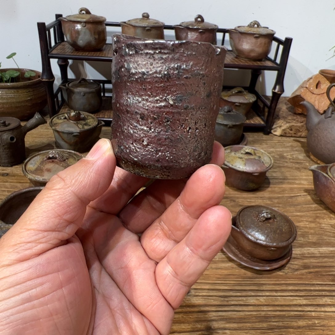 小山日出南备前烧润物轩