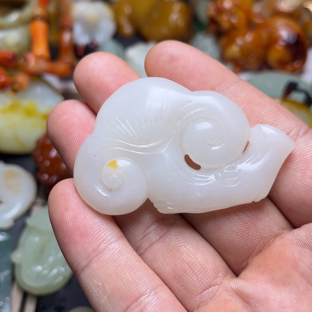 和田玉挂件未镶嵌