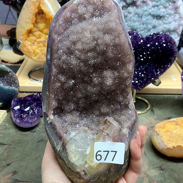 紫晶大型摆件（非配饰）未镶嵌