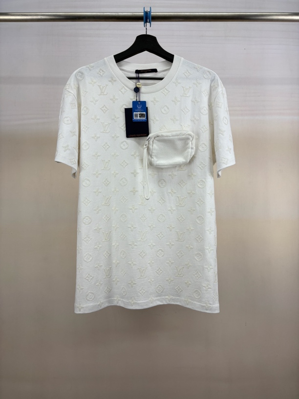 未使用 LouisVuitton/路易威登 植绒满印小包短袖/S码/M8978