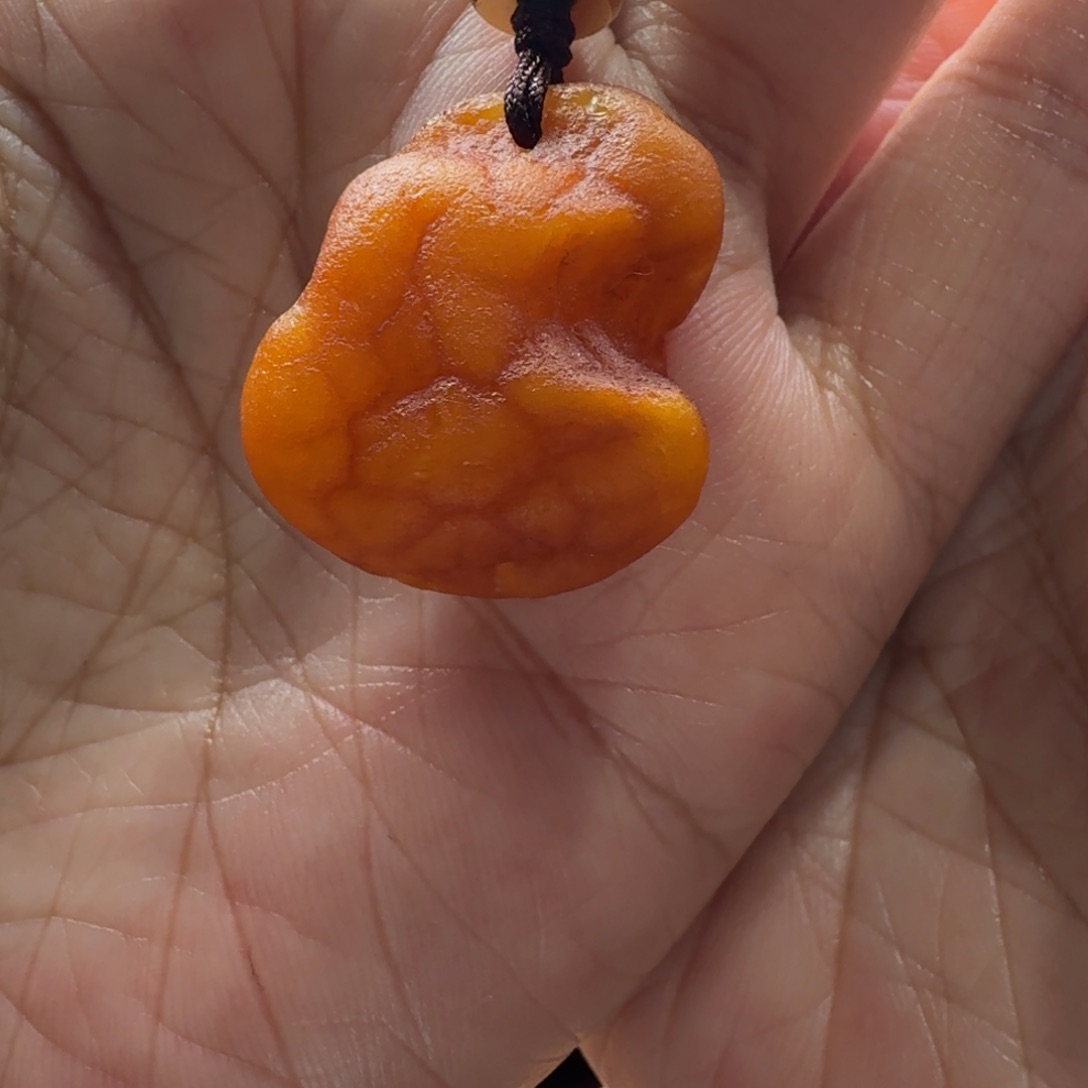 琥珀颈饰未镶嵌安*海漂手机吊坠