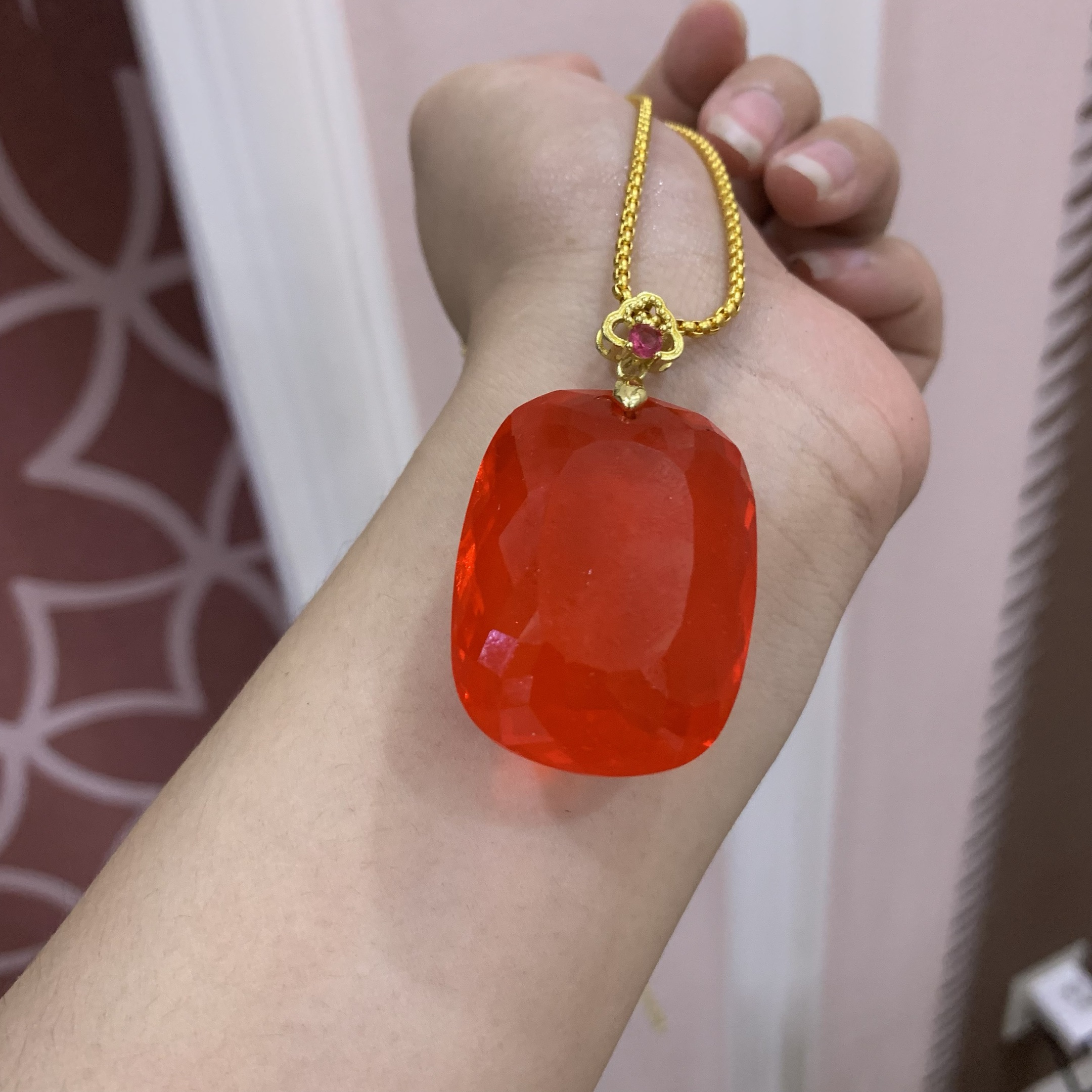 顶奢猩红赤焰红缅甸抹谷吊坠 23282