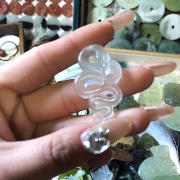 岫玉岫玉挂件未镶嵌