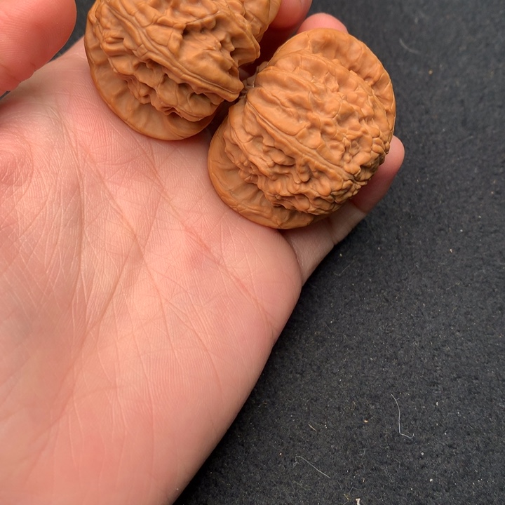 文玩核桃吊坠10号45白