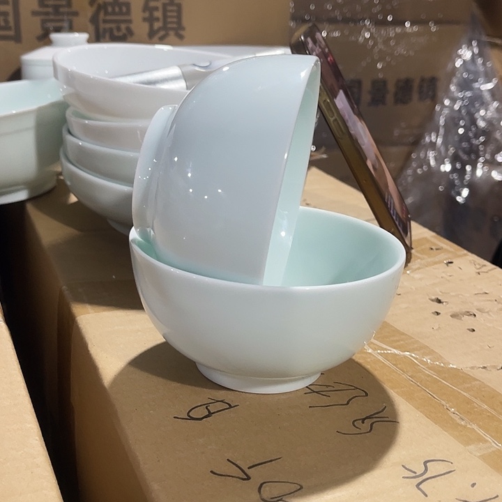 瓷片玉泥青瓷五英寸罗汉米饭碗2个，包邮