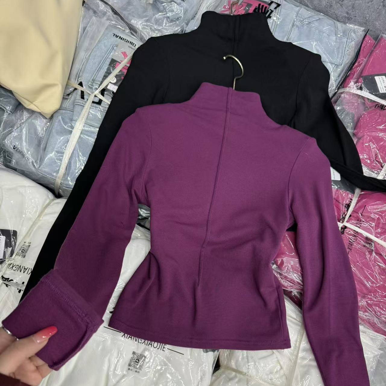 【相老板】精选新品-68922-加薄绒前面一条长袖上衣