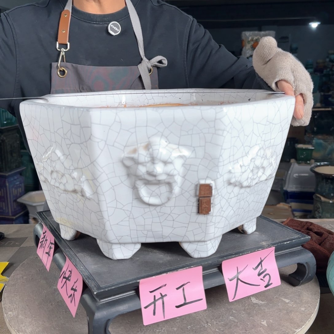 一风堂石湾花盆。微瑕