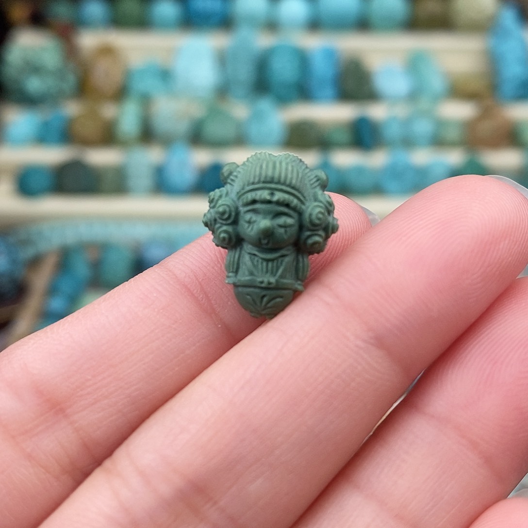 未镶嵌绿松石珠宝奇石