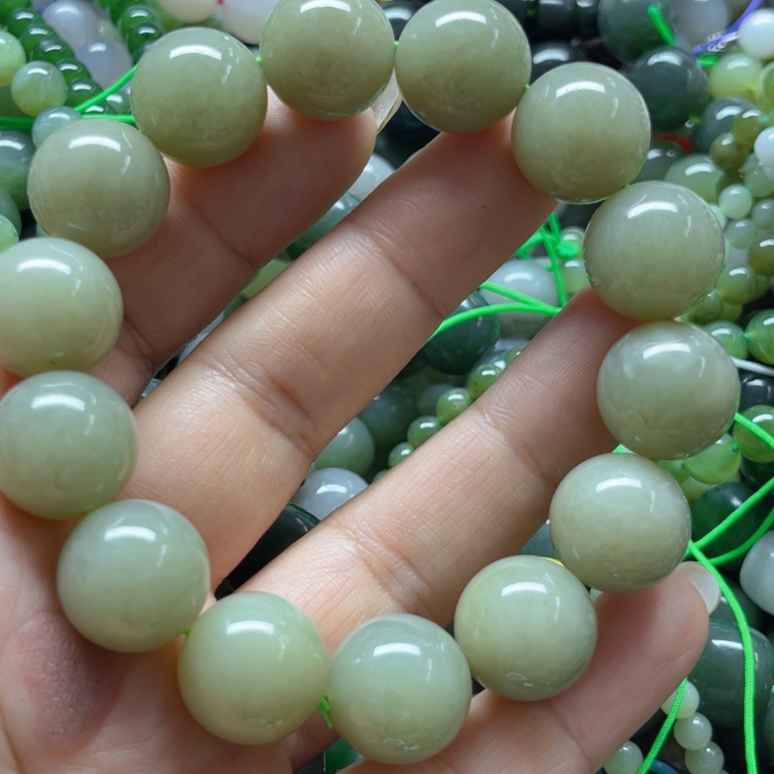 和田玉手链未镶嵌