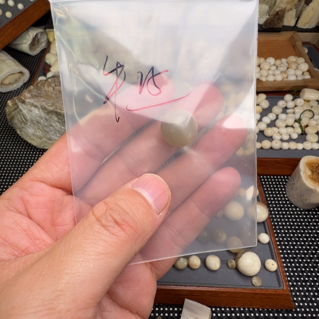 树脂制品特价处理