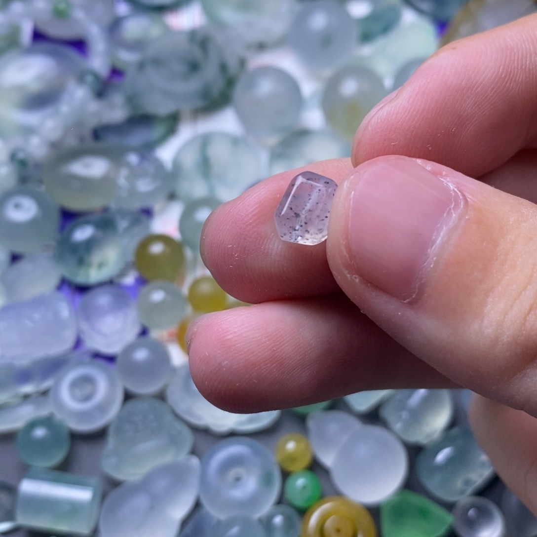 定制翡翠未镶嵌珠子