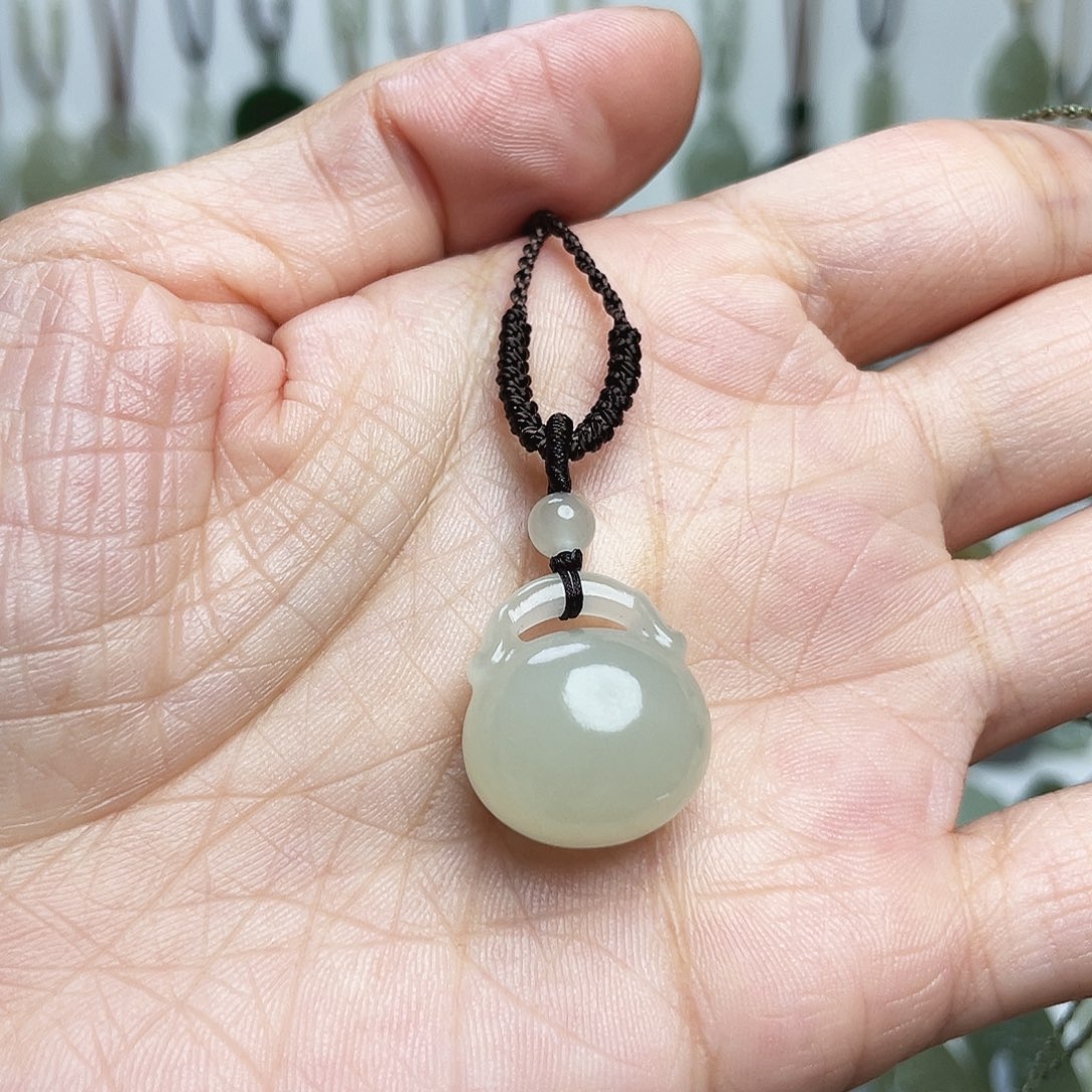 颈饰未镶嵌和田玉网***么