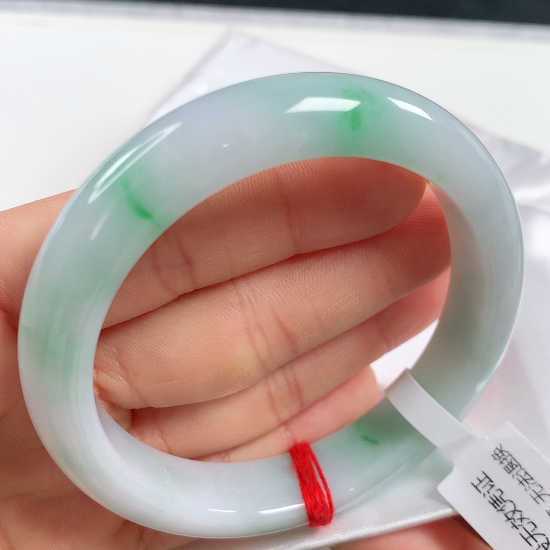 翡翠手镯未镶嵌 正圈①⑤②