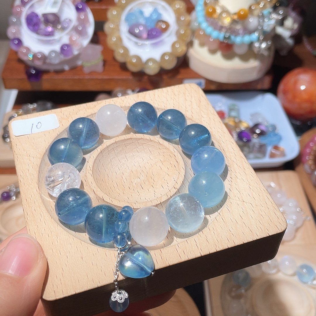 水晶手链未镶嵌反*魔鬼蓝
