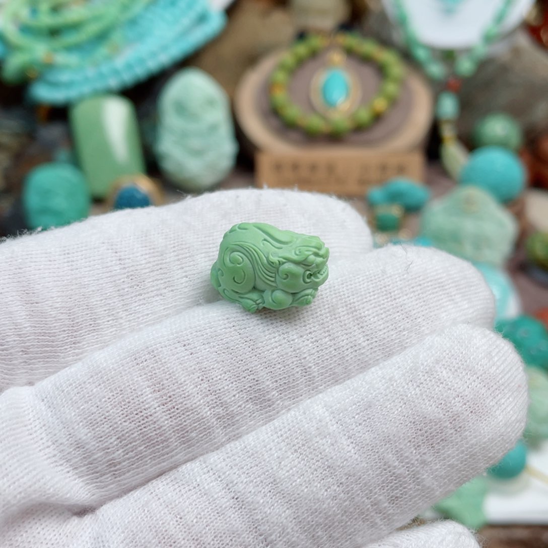 绿松石珠宝奇石未镶嵌